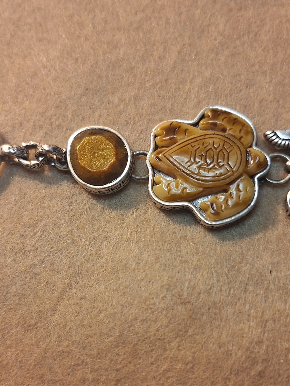 Artisan Multi-Stone Charm Bracelet - Chunky Scarabs, Toggle Clasp. Silvertone 8" - Picture 3 of 7